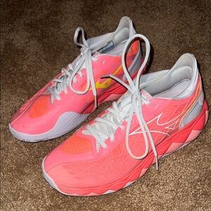 Mizuno Women's Tennis Shoes